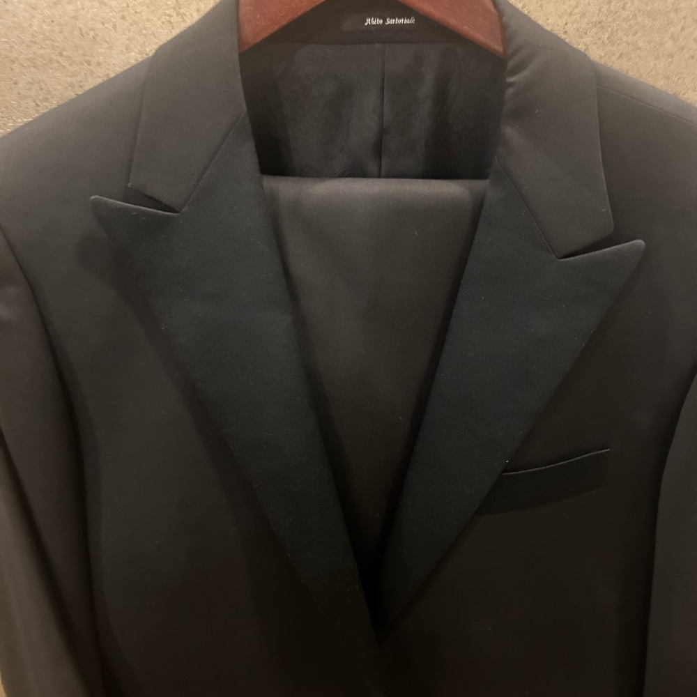 Mattarazi Black Tuxedo Jacket & Pants - Picture 2 of 10